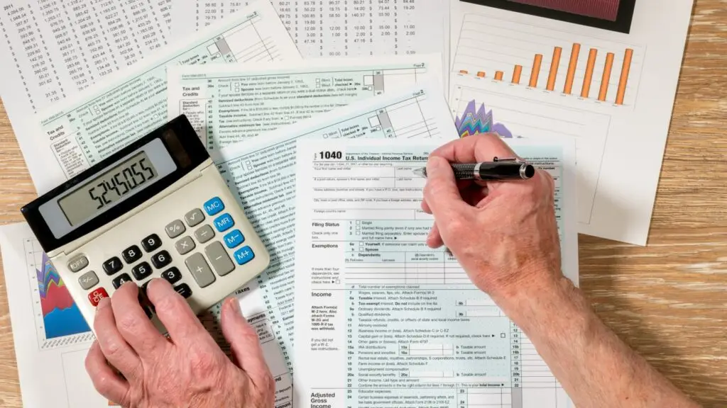 Helpful Tips to Remember for Taxes