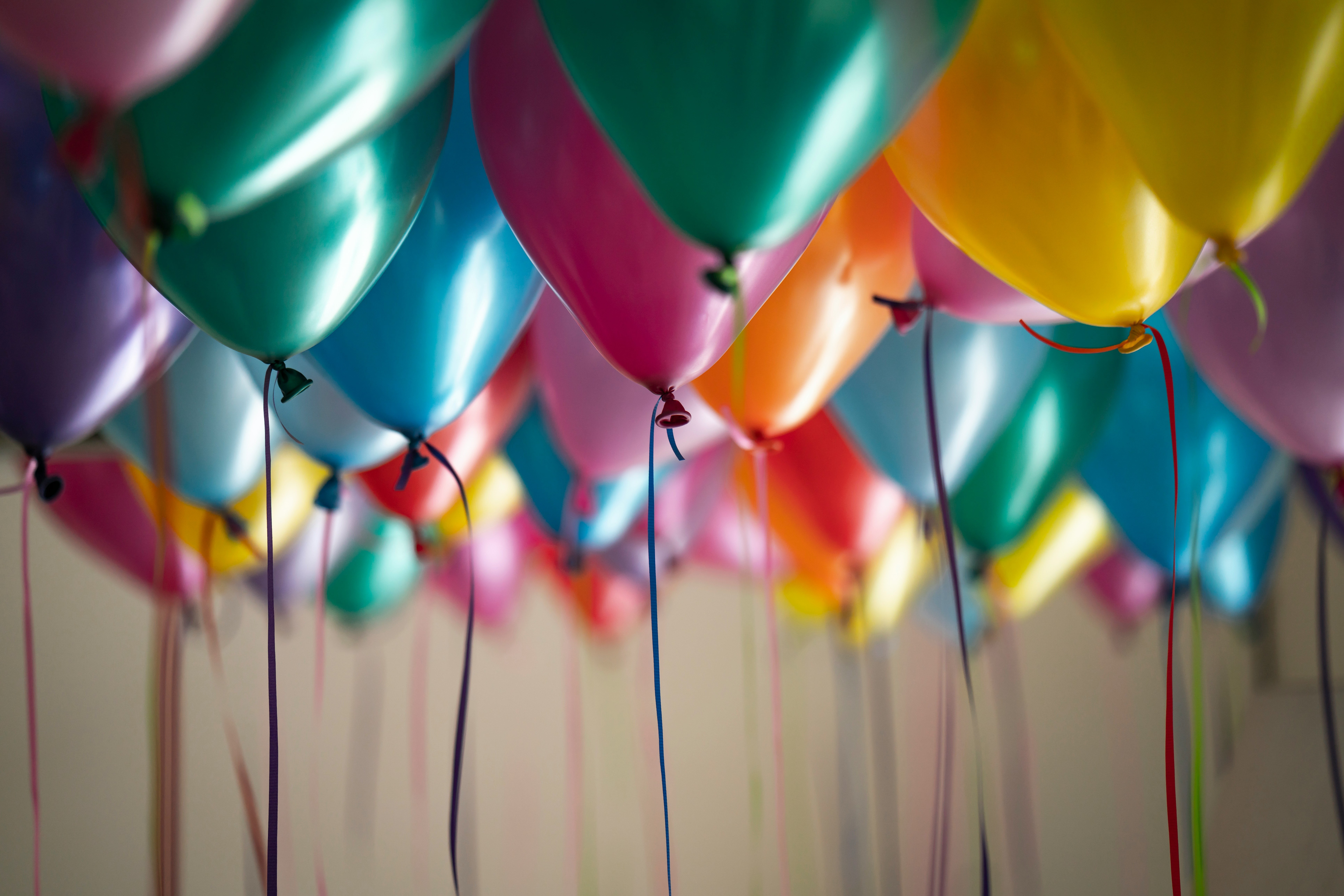 Birthday Freebies: The Ultimate Savvy List (Get Free Starbucks, Sephora, and More!)
