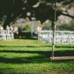 The Meadowcore Trend for Less: Wild, Free-Flowing Wedding Florals on a Realistic Budget