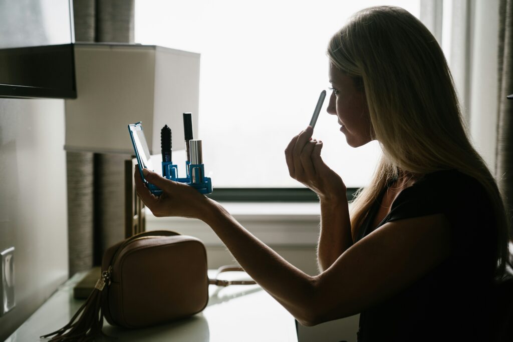 The All-Day Glam Blueprint: How to Make Your Makeup Look Fresh for 12+ Hours