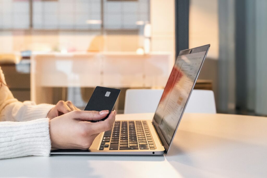 The Ultimate Hack to Beat Inflation: Top 0% Intro APR Cards for 2026
