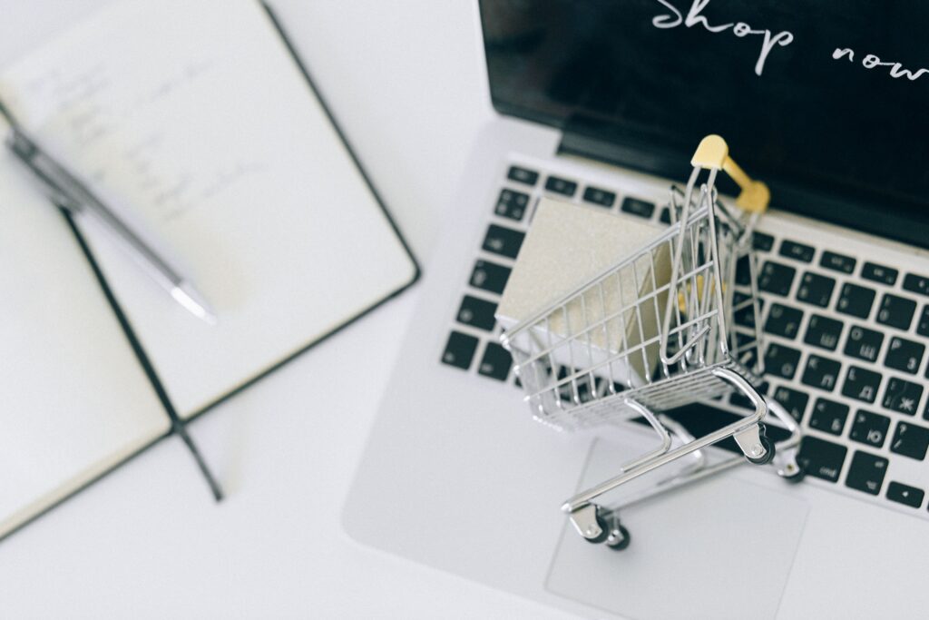 The 48-Hour "Cart Saturation" Decor Loop: How to Outsmart Retailer Software for Massive Wedding Discounts
