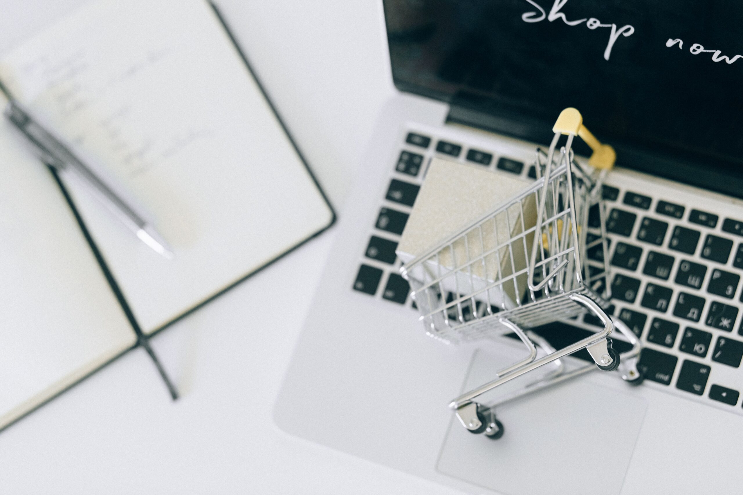 The 48-Hour "Cart Saturation" Decor Loop: How to Outsmart Retailer Software for Massive Wedding Discounts