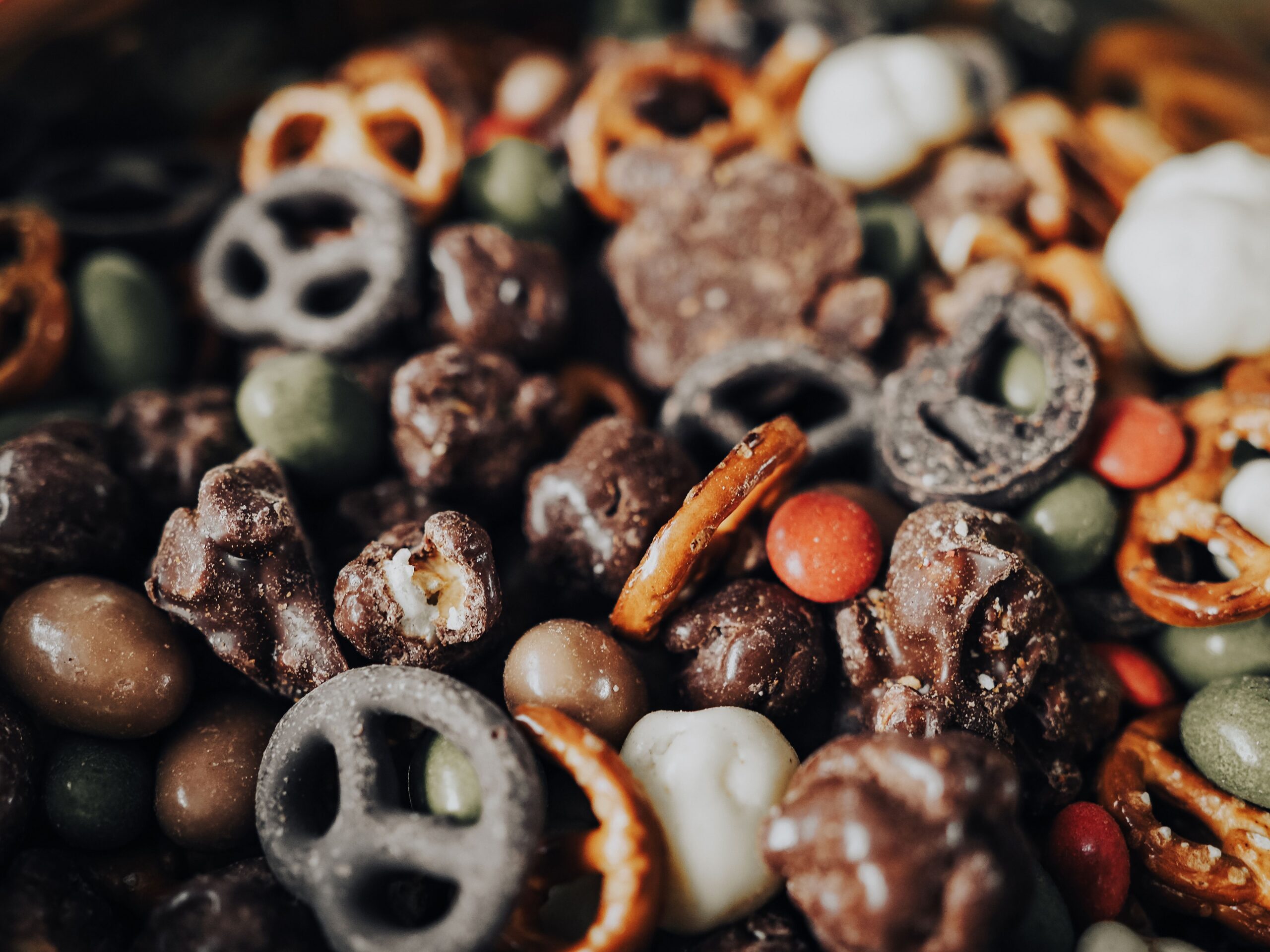16 Budget Snack Hacks That Taste Way More Expensive Than They Are