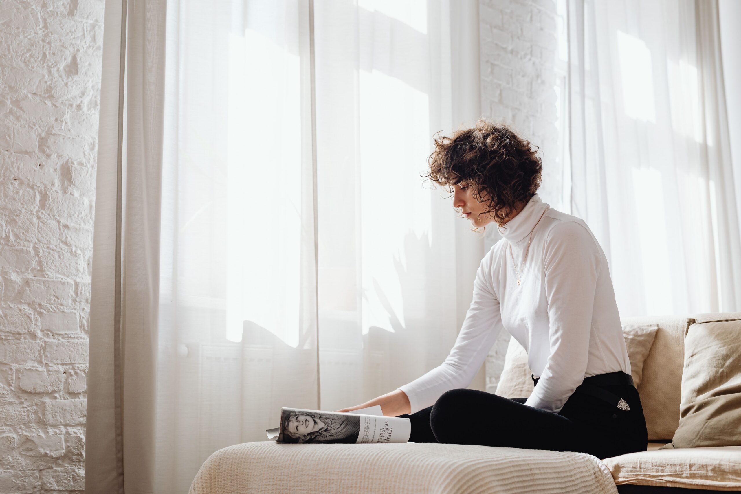 Less Stuff, More Life: A Real Guide to Going Minimalist