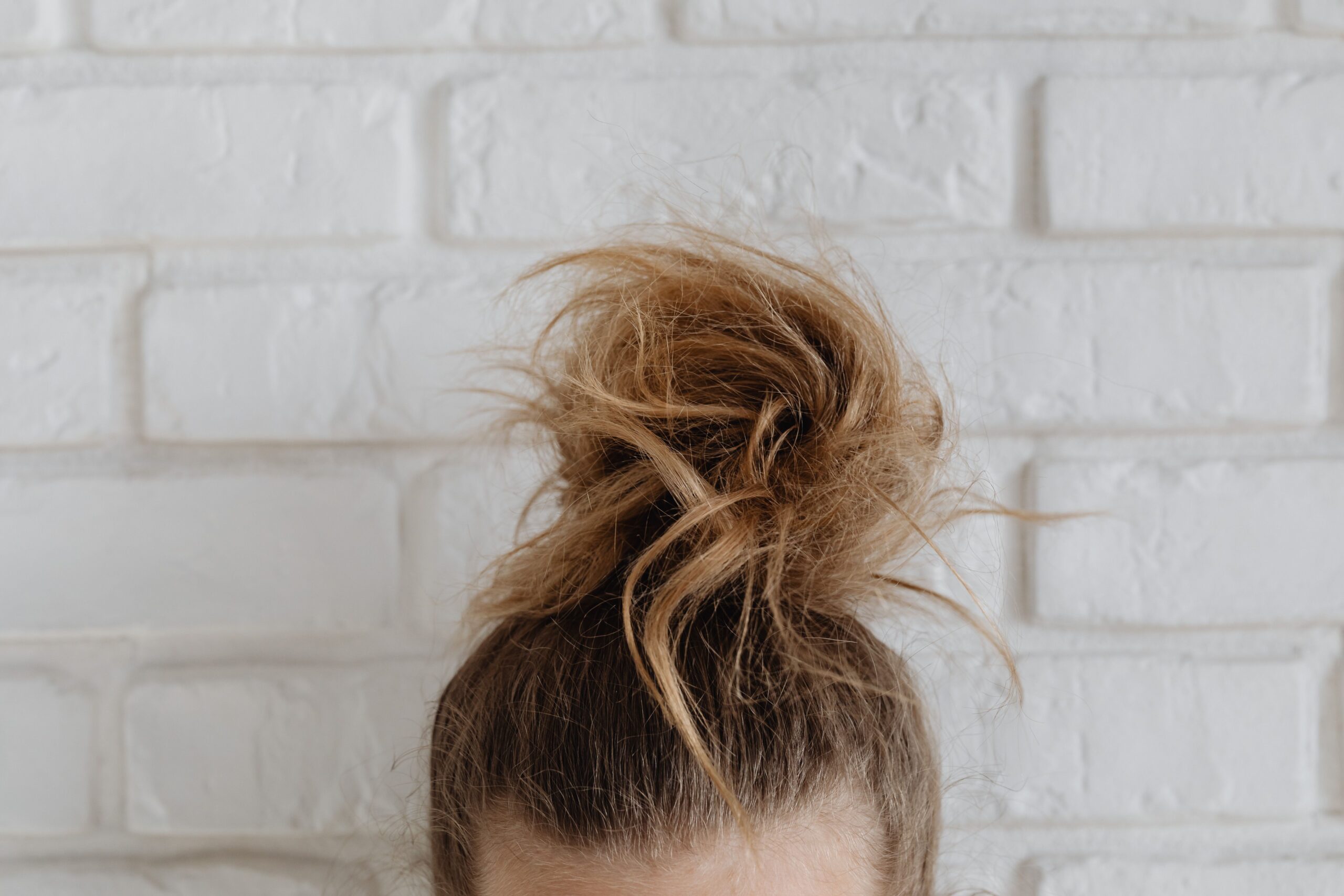 How to Stretch More Days Between Hair Washes Without the Greasy Look