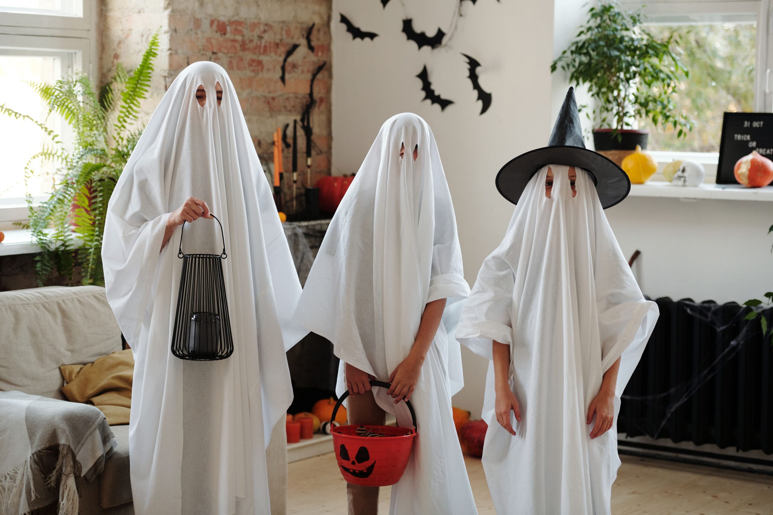How to Make Easy DIY Halloween Costumes for Kids With Things You Already Have